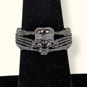 Dark Skull & Bones Gunmetal Ring